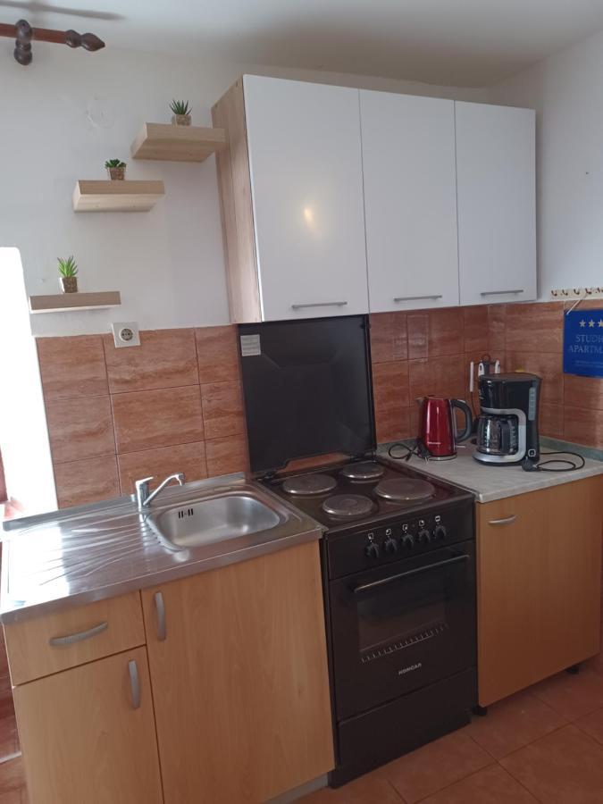 Apartment Mondo Baska  Bagian luar foto